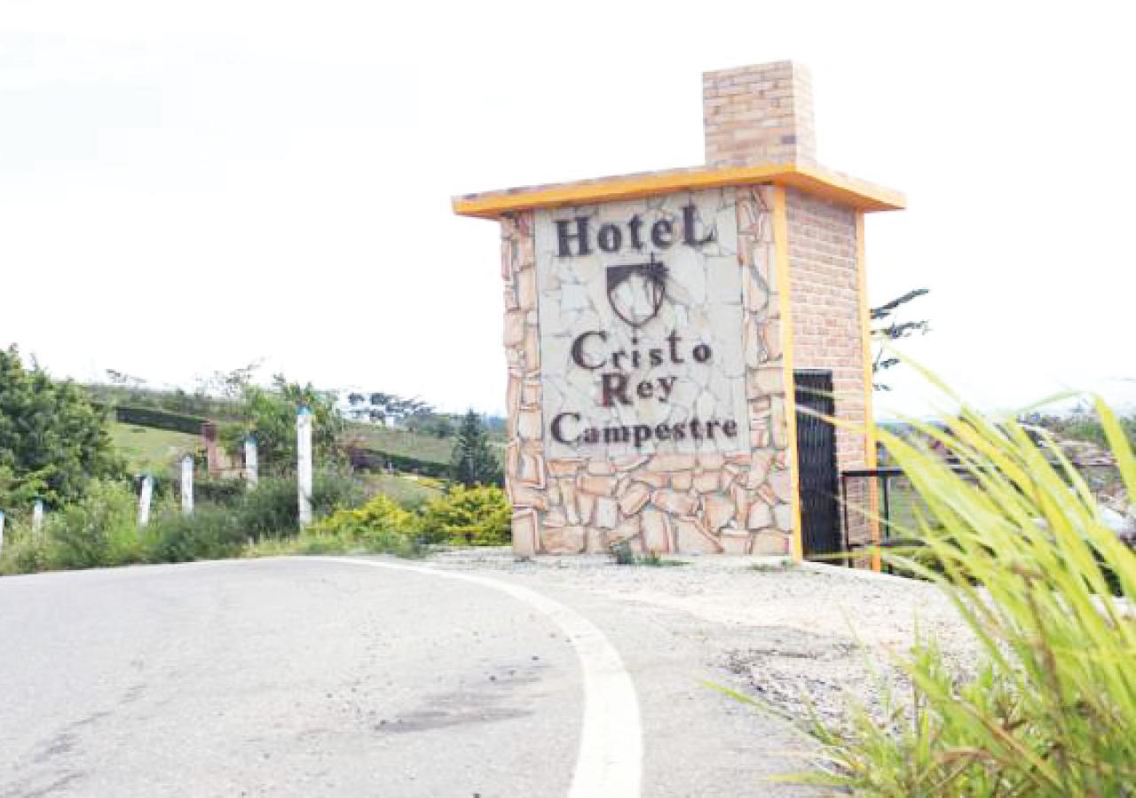 Hotel Cristo Rey Campestre Лос-Сантос Экстерьер фото